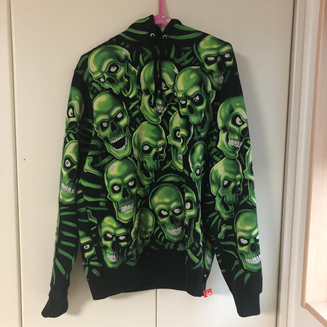 Supreme(シュプリーム)のヒーローさん専用18ss Supreme Skull Pile Hooded M メンズのトップス(パーカー)の商品写真