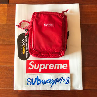 シュプリーム(Supreme)の17AW Supreme Shoulder Bag RED 赤(その他)