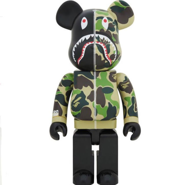 メンズ その他送料無料 BAPE BE@RBRICK SHARK GREEN 1000%