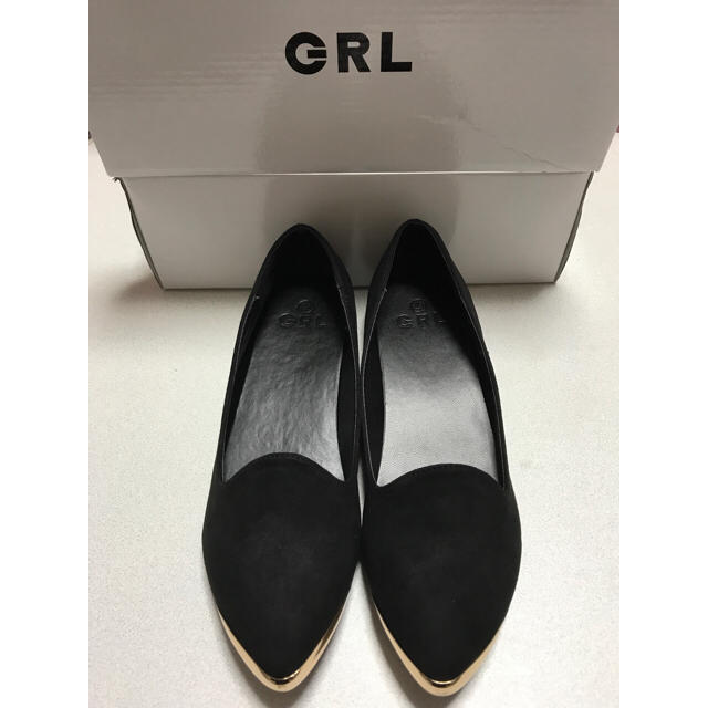 GRL(グレイル)の値下げ中！GRL グレイル メタルトゥフラットシューズ レディースの靴/シューズ(ハイヒール/パンプス)の商品写真