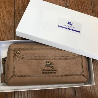 バーバリーブルーレーベル(BURBERRY BLUE LABEL)の長財布♪(財布)