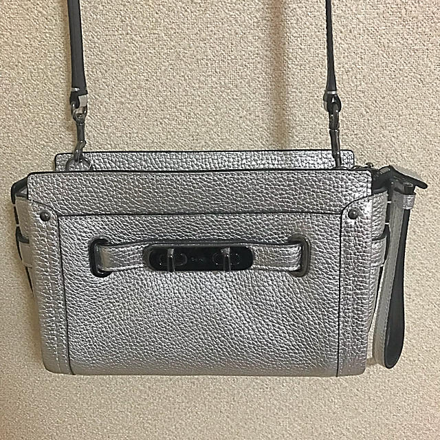 COACH(コーチ)の【COACH】アリアナグランデ愛用2way バック☆スワッガー☆53032 レディースのバッグ(クラッチバッグ)の商品写真