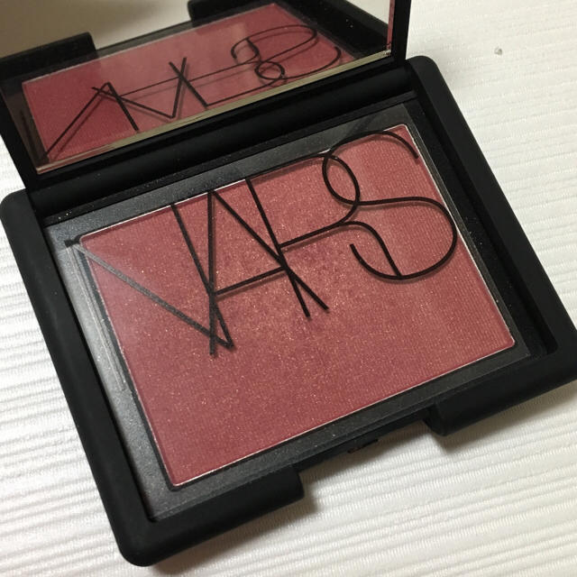 NARS(ナーズ)の半額！NARS ブラッシュ 4018N コスメ/美容のベースメイク/化粧品(チーク)の商品写真