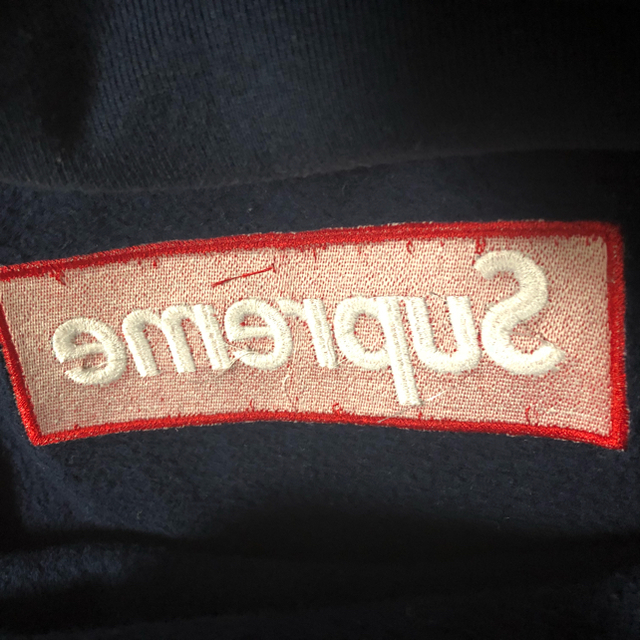 Supreme(シュプリーム)のL Supreme boxlogo navy ネイビー シュプリーム  メンズのトップス(パーカー)の商品写真