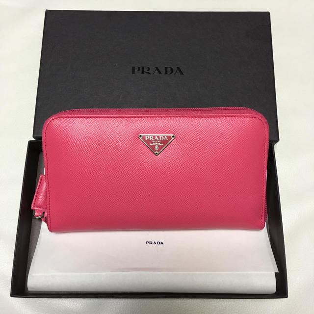 PRADA - プラダ 長財布 ピンク 財布 最新の激安