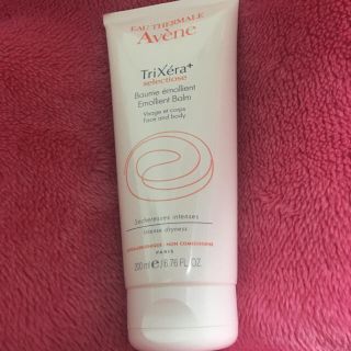 アベンヌ(Avene)のアベンヌ♪トリクセラプラス♪エモリエントバーム♪全身用保湿クリーム(ボディクリーム)