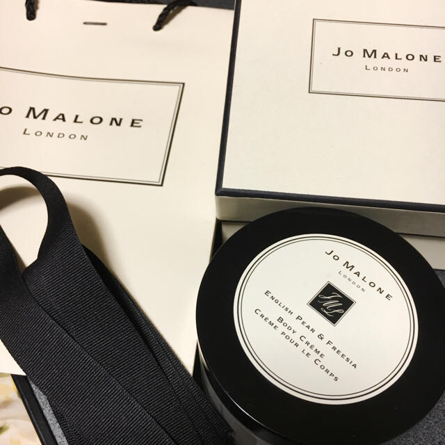 Jo Malone(ジョーマローン)の【JO MALONE】ボディークリーム175g コスメ/美容のボディケア(ボディクリーム)の商品写真