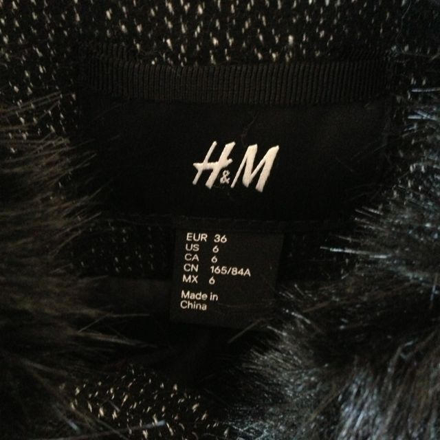 H&M(エイチアンドエム)のノーカラーコート レディースのジャケット/アウター(ロングコート)の商品写真