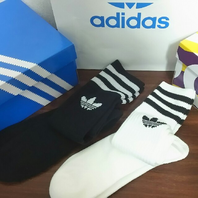 adidas(アディダス)のadidas originals靴下2足セット/サイズ：27～29 メンズのレッグウェア(ソックス)の商品写真