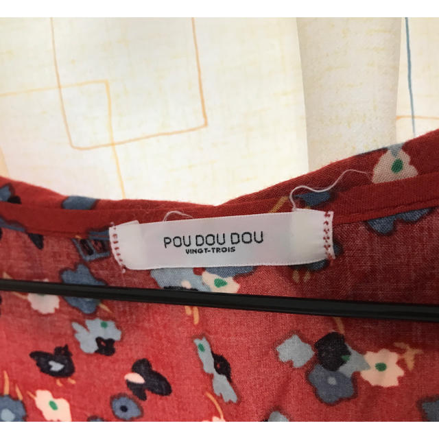 POU DOU DOU(プードゥドゥ)のPOU DOU DOU 花柄 ワンピース レディースのワンピース(ひざ丈ワンピース)の商品写真