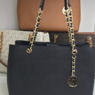 マイケルコース(Michael Kors)のマイケルコース SUSANNAHバッグ(ハンドバッグ)