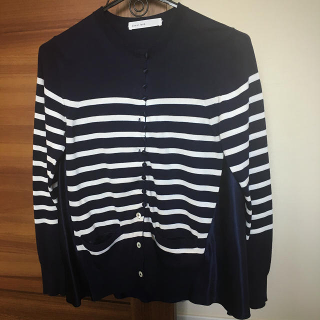 sacai luck(サカイラック)のsacai luck バックフリルカーディガン 美品 レディースのトップス(カーディガン)の商品写真