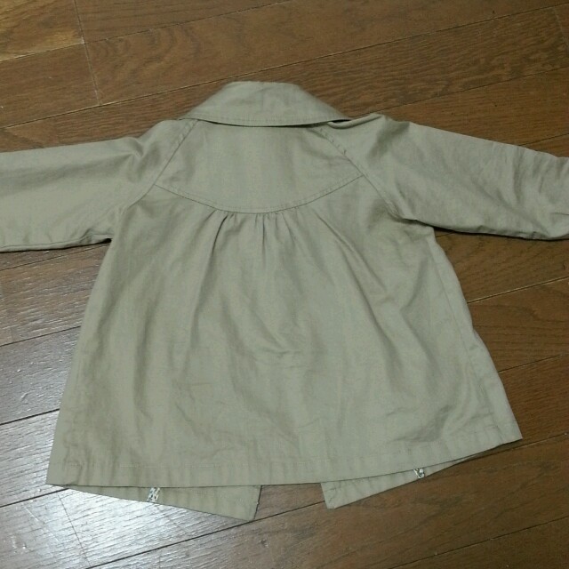 GLOBAL WORK(グローバルワーク)のトレンチコート*女の子*S キッズ/ベビー/マタニティのキッズ服女の子用(90cm~)(その他)の商品写真