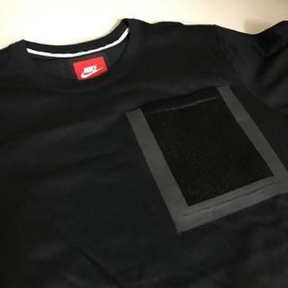 ナイキ(NIKE)のナイキ ＮＩＫＥ テック　ポケットＴシャツ　Ｍサイズ(その他)