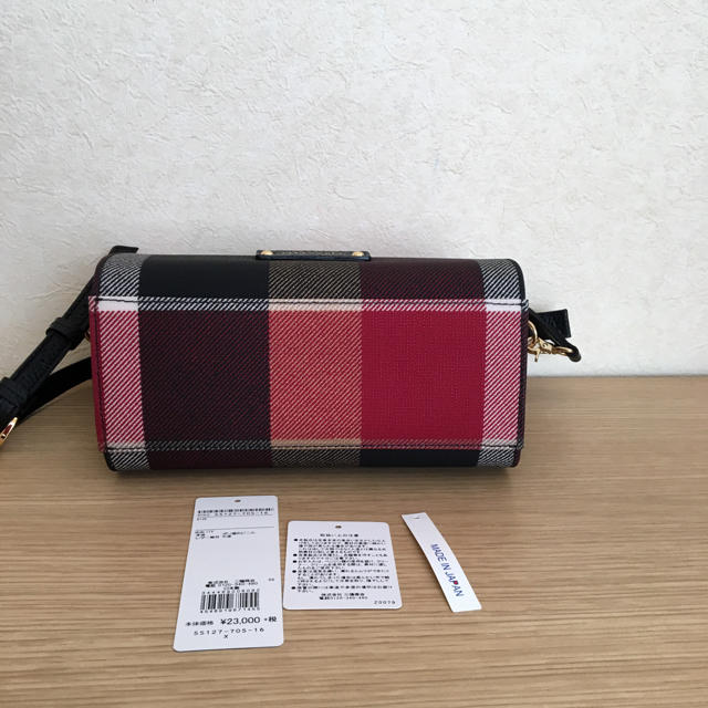 BURBERRY BLUE LABEL(バーバリーブルーレーベル)の美品ブルーレーベルクレストブリッジショルダーバッグ レディースのバッグ(ショルダーバッグ)の商品写真