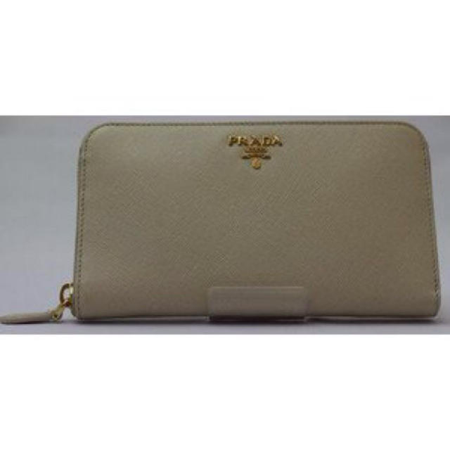 熱い販売 PRADA - プラダ サフィアーノ ラウンドファスナー 財布 - www