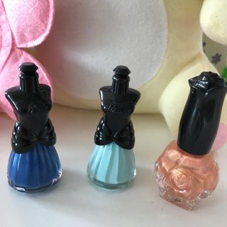 アナスイ(ANNA SUI)のANNA SUIネイルカラー(ラメ入りピンクベージュ)(マニキュア)