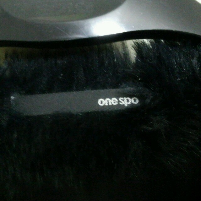 one spo(ワンスポ)のone spo ﾌｪｲｸﾌｧｰｺｰﾄ レディースのジャケット/アウター(毛皮/ファーコート)の商品写真