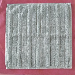 エルメス✴︎HERMES タオル（約40×70cm）グレー