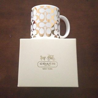 コーチ(COACH)のCOACHマグカップ★正規品★ゴールド(その他)