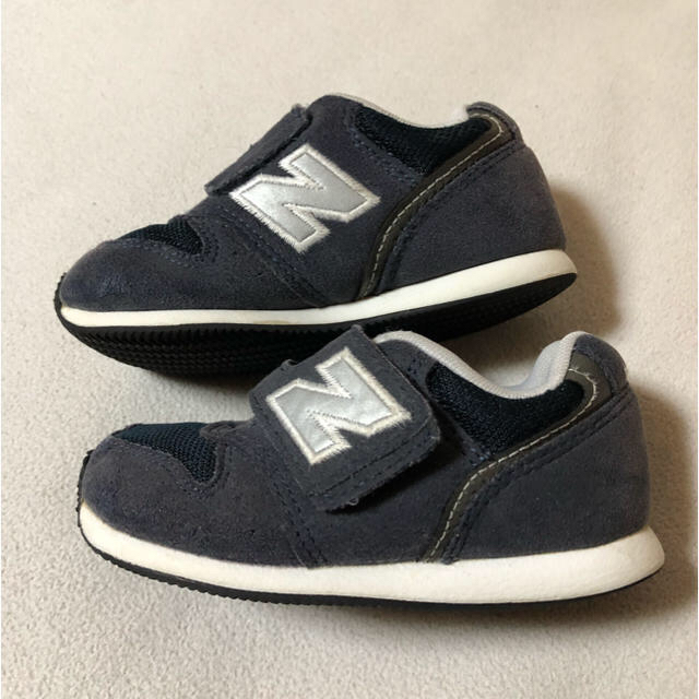 New Balance(ニューバランス)のニューバランス15cm  ネイビー キッズ/ベビー/マタニティのキッズ靴/シューズ(15cm~)(スニーカー)の商品写真