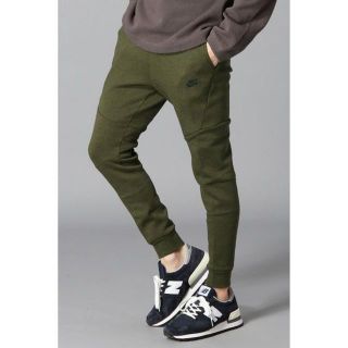NIKE - 【美品 NIKE カーキ XL】ナイキ テックフリースパンツの通販 by