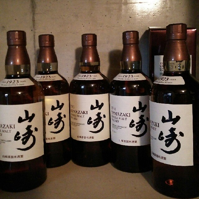 10本 サントリーシングルモルトウイスキー 山崎 180ml 10本 サントリーシングルモルトウイスキー 山崎 180ml