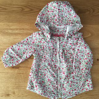 ザラキッズ(ZARA KIDS)のZARA baby 74センチ☆花柄ウインドブレーカー(ジャケット/コート)