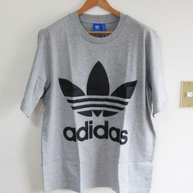 adidas(アディダス)の完売デカロゴ新品adidasサイズXLグレー黒Tシャツ厚手AC BOXY重ね着 メンズのトップス(Tシャツ/カットソー(半袖/袖なし))の商品写真