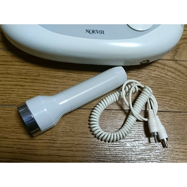 noevir(ノエビア)のノエビア 美顔器 リエット スマホ/家電/カメラの美容/健康(フェイスケア/美顔器)の商品写真