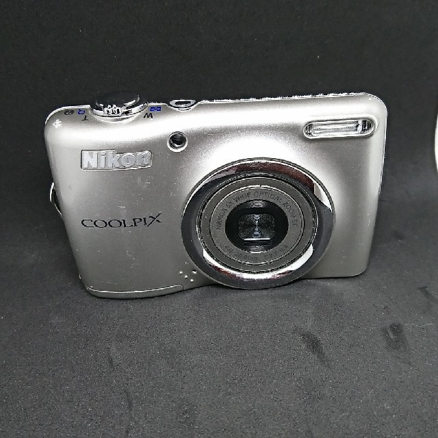 Nikon(ニコン)のニコンCOOLPIX L16 スマホ/家電/カメラのカメラ(コンパクトデジタルカメラ)の商品写真