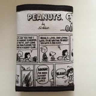 ピーナッツ(PEANUTS)のスヌーピーのサイフ(財布)