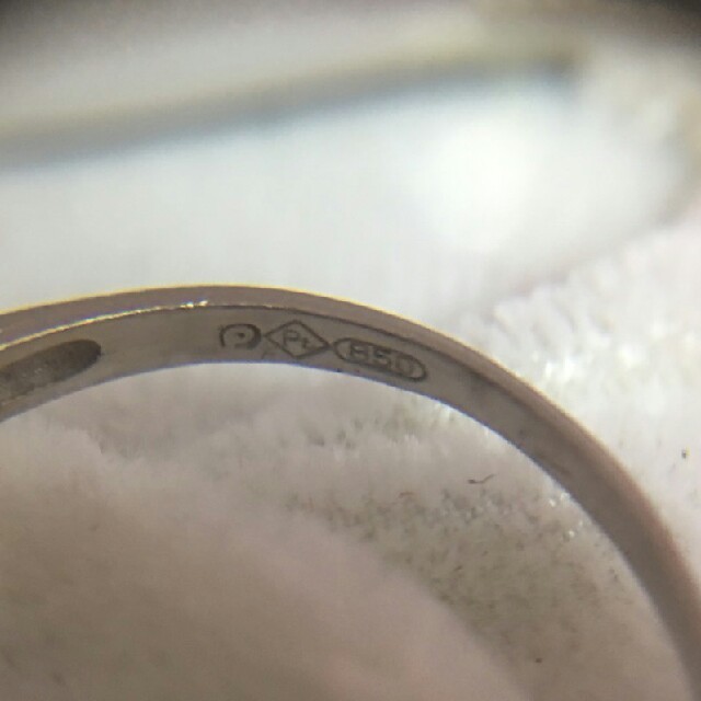 もんちんぐ様専用　プチダイヤ　アンティーク　リング　翡翠　レトロ　ダイヤ レディースのアクセサリー(リング(指輪))の商品写真
