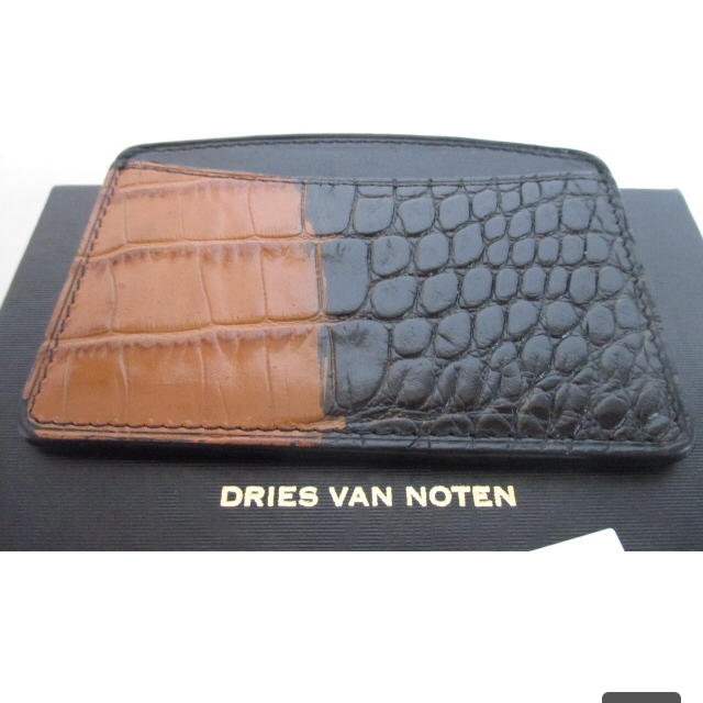 DRIES VAN NOTEN(ドリスヴァンノッテン)のドリスヴァンノッテン  レザー カードケース メンズのファッション小物(名刺入れ/定期入れ)の商品写真