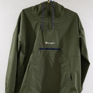 チャンピオン(Champion)の新品　Champion　アノラック　(ナイロンジャケット)