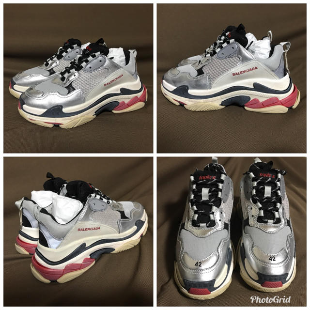 Balenciaga(バレンシアガ)の国内正規品‼️ Balenciaga triple s  42 メンズの靴/シューズ(スニーカー)の商品写真