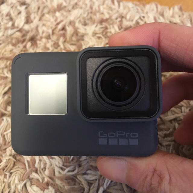 GoPro(ゴープロ)の早い者勝ち！GoPro Hero6 美品！超豪華セット！！使用極小☆保証残あり スマホ/家電/カメラのカメラ(ビデオカメラ)の商品写真