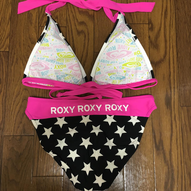 Roxy(ロキシー)の新品＆美品！ビキニ・パンツ・ラッシュガード レディースの水着/浴衣(水着)の商品写真