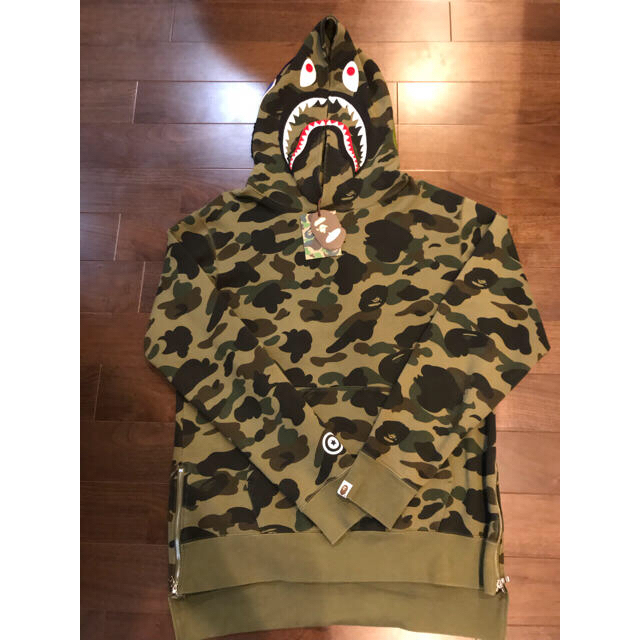 A BATHING APE(アベイシングエイプ)の【最終相談可】美品 APE エイプシャークパーカー XL 付属有り メンズのトップス(パーカー)の商品写真