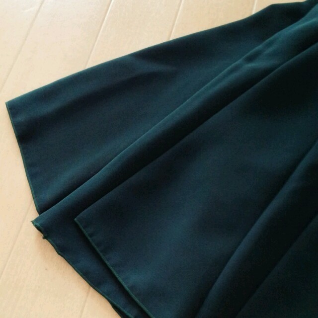 Swingle(スウィングル)のSwingle♡秋冬グリーンスカート レディースのスカート(ひざ丈スカート)の商品写真