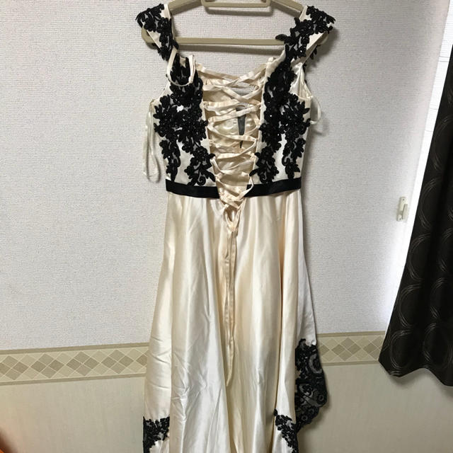 ロングドレスの通販 by maiko's shop|ラクマ 高品質在庫