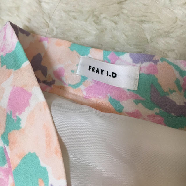 FRAY I.D(フレイアイディー)のフレイアイディー プリントスカート レディースのスカート(ひざ丈スカート)の商品写真