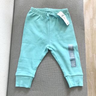 ベビーギャップ(babyGAP)の【新品未使用】baby gap ロングパンツ 6-12m(パンツ)