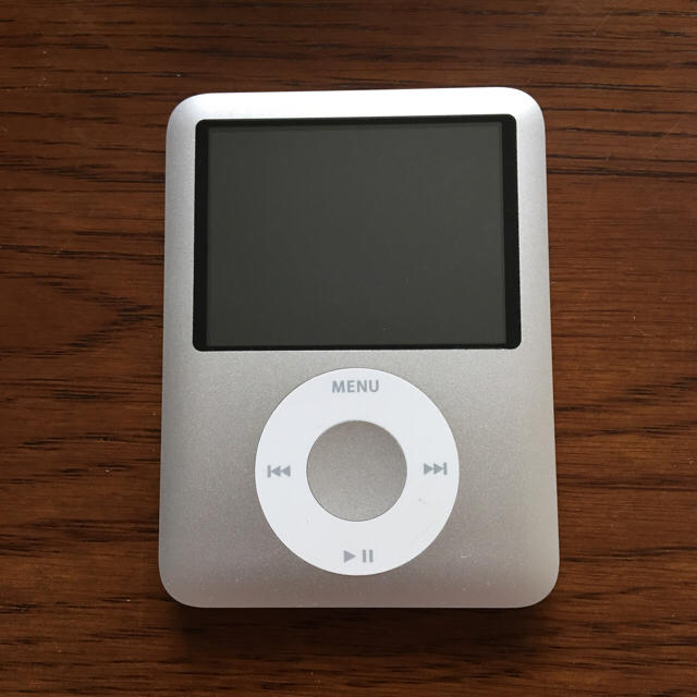 iPod - 新品同様 iPod nano 第7世代 16GB シルバー の+crystalchambers