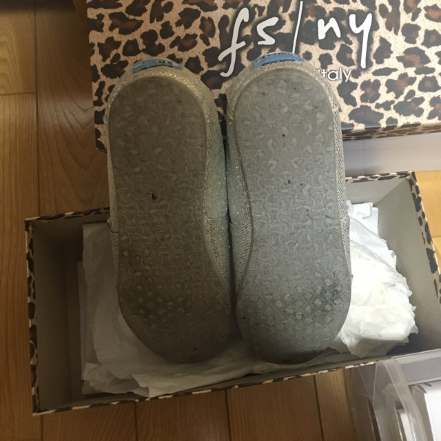 TOMS(トムズ)のTOMS ラメ  レディースの靴/シューズ(スニーカー)の商品写真