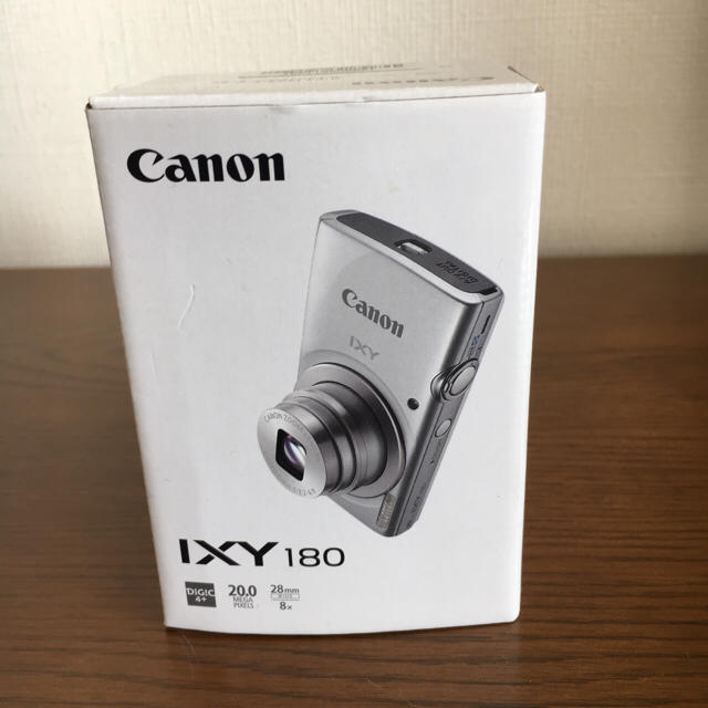 Canon(キヤノン)のキャノン   IXY  180           シルバー スマホ/家電/カメラのカメラ(コンパクトデジタルカメラ)の商品写真