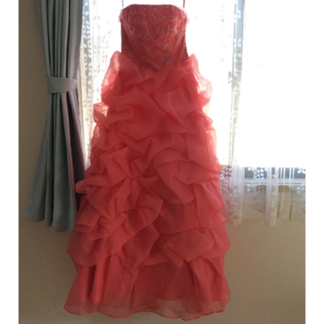 ウエディングドレス ピンク色 カラードレス レディースのフォーマル/ドレス(ウェディングドレス)の商品写真