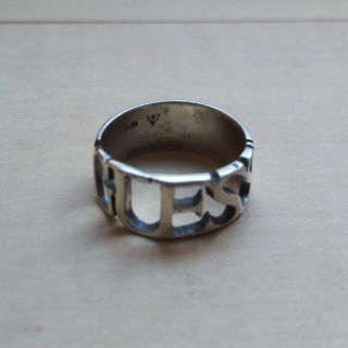 GUESS(リング(指輪))のフリマアイテム一覧 GUESS(リング(指輪))のフリマアイテム一覧