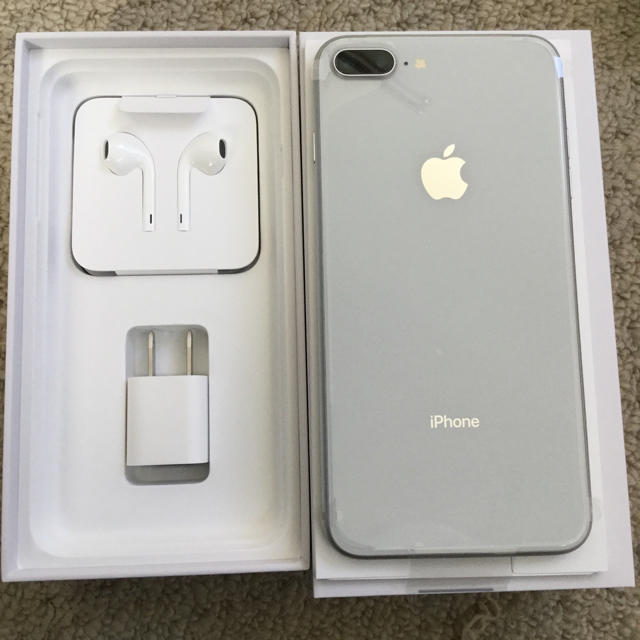 人気定番の Apple シルバー 64GB Plus iPhone8 新品 simフリー