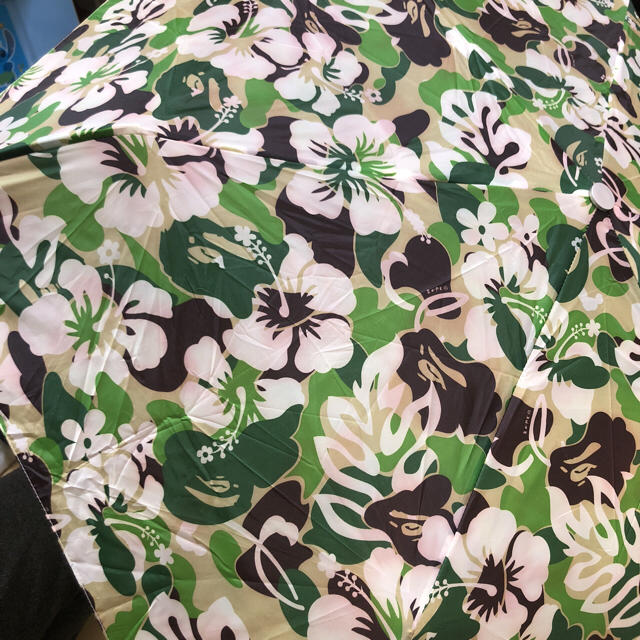 A BATHING APE(アベイシングエイプ)のAPE  折りたたみ傘 レディースのファッション小物(傘)の商品写真